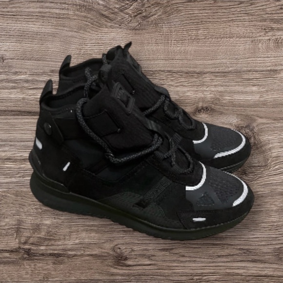 Lacoste Men's Run Breaker GTX Suede Sneakers Size - BRAND NEW - Picture 2 of 6